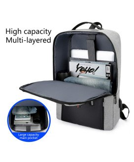 Mochila Multifunções 15.6'', Impermeável, com Ranhura para cabo USB para Carregamento - Preta