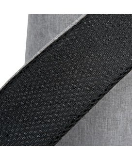 Mochila Multifunções 15.6'', Impermeável, com Ranhura para cabo USB para Carregamento - Preta